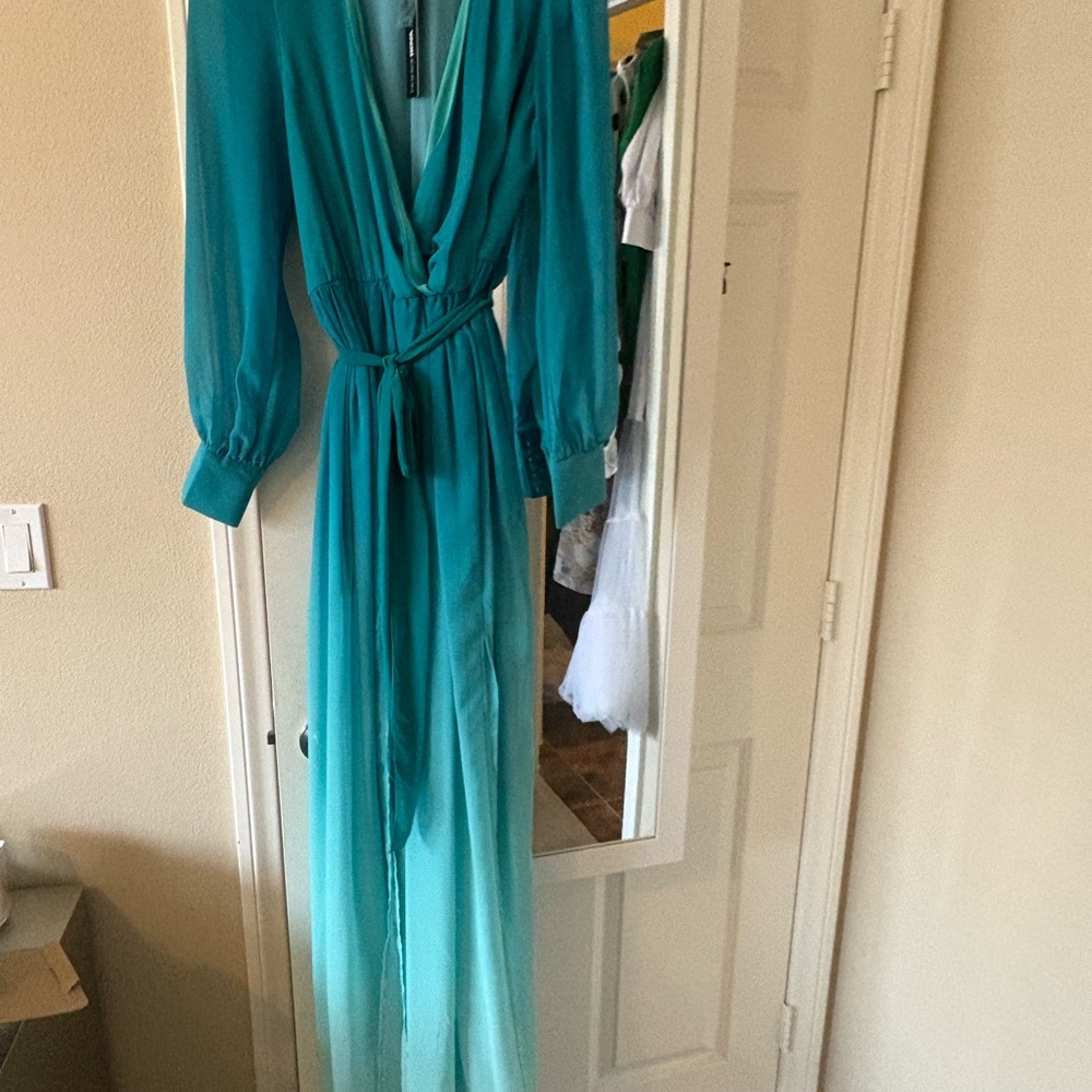 Elegant Teal Ombre Maxi Dress - Picture 9 of 16